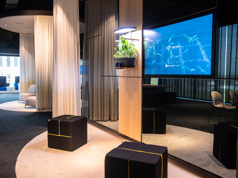 Experience center ConXioN